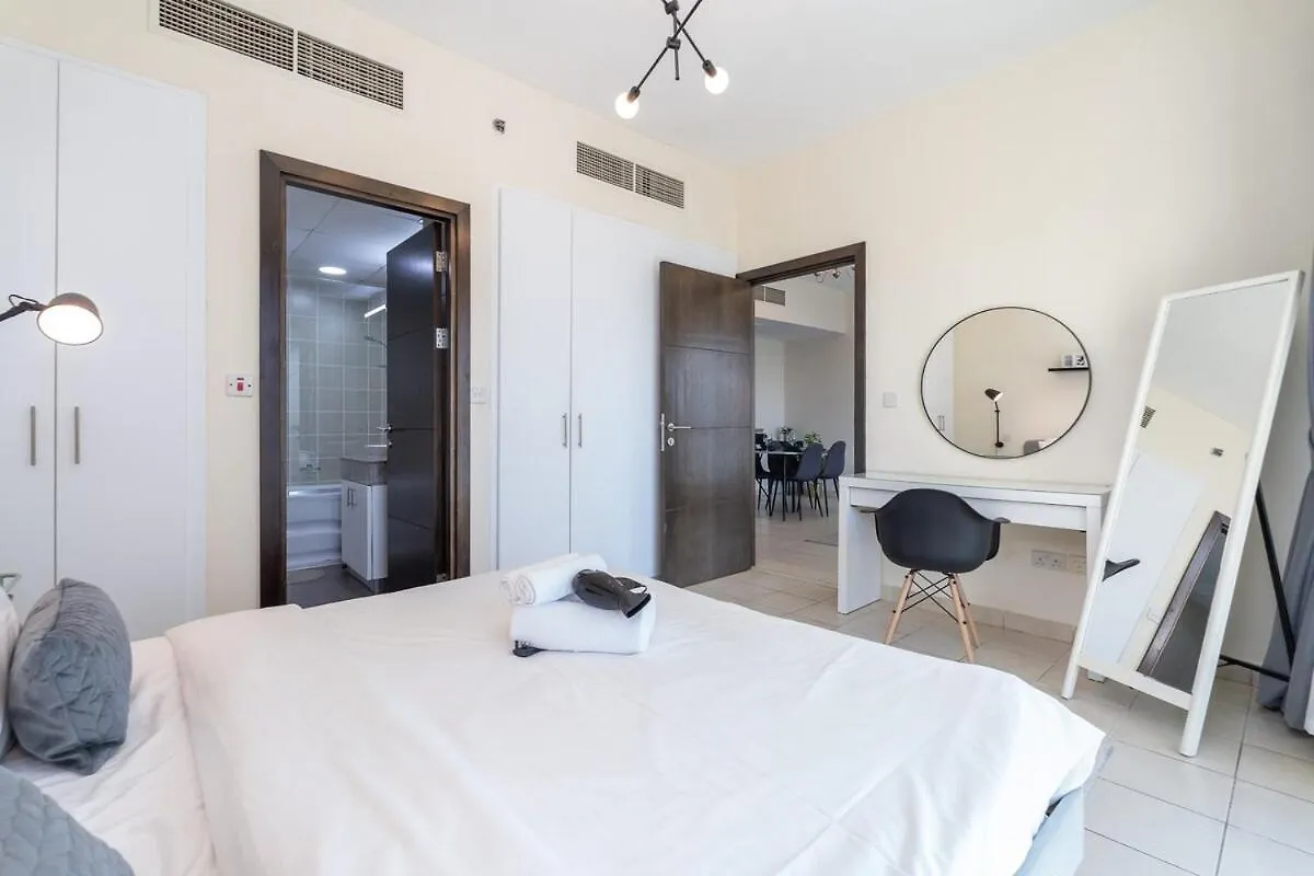 Refined 1Br Retreat In The Point Tower - Marina Apartment Dubai