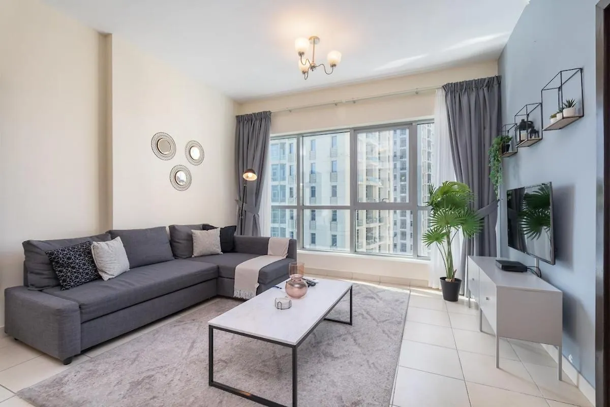 Refined 1Br Retreat In The Point Tower - Marina Apartment Dubai